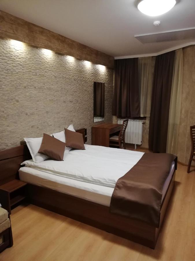Hq Apartments Villa Park 波罗维茨 外观 照片