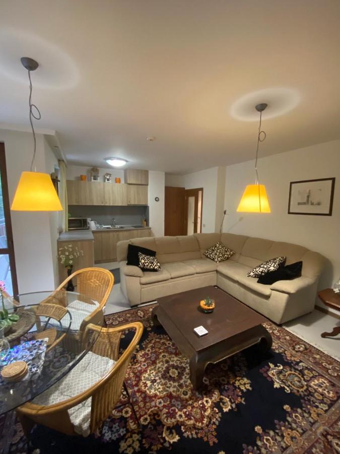 Hq Apartments Villa Park 波罗维茨 外观 照片